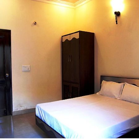 Hotel Darbar View Amritsar Esterno foto