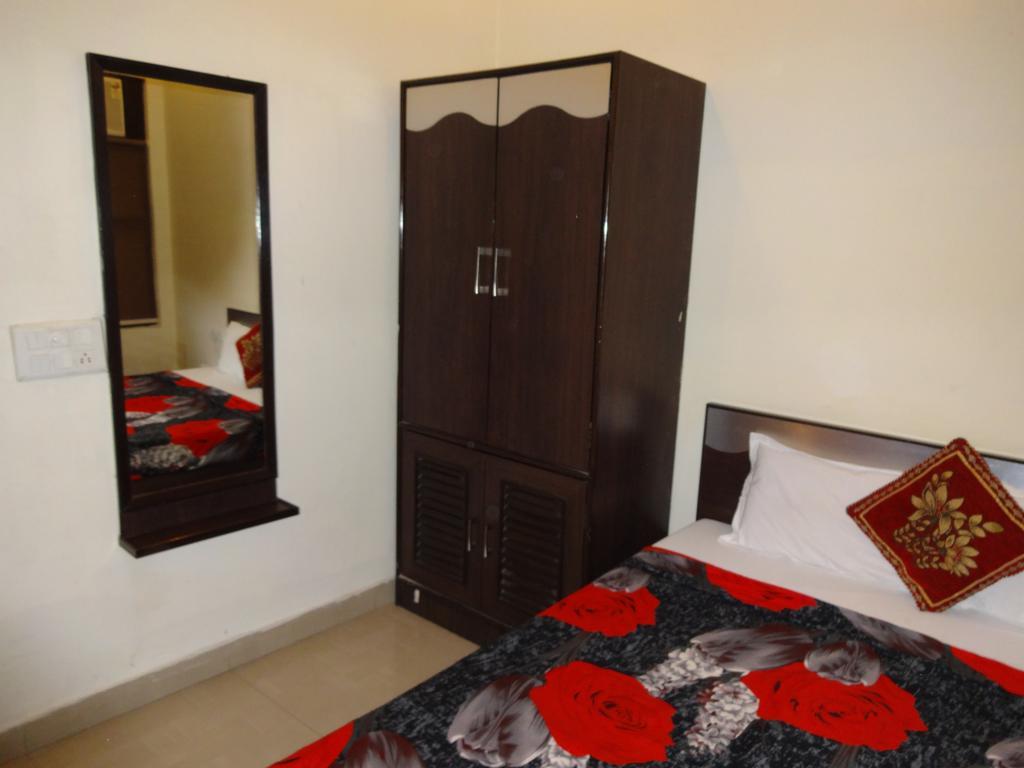 Hotel Darbar View Amritsar Esterno foto