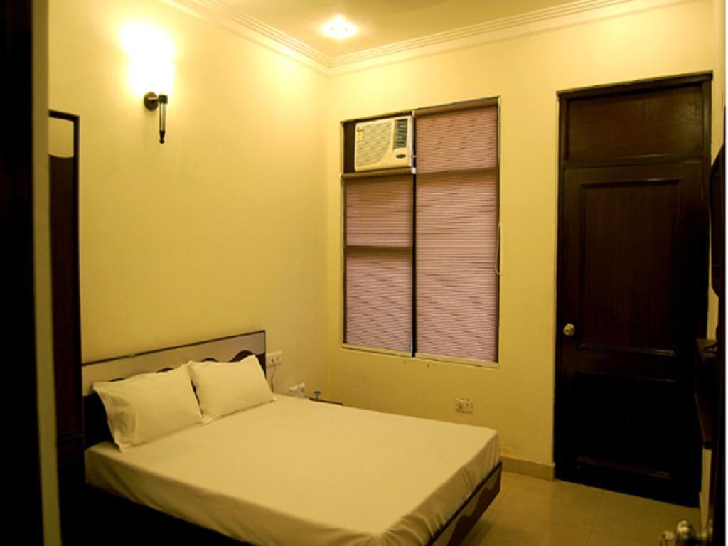 Hotel Darbar View Amritsar Esterno foto