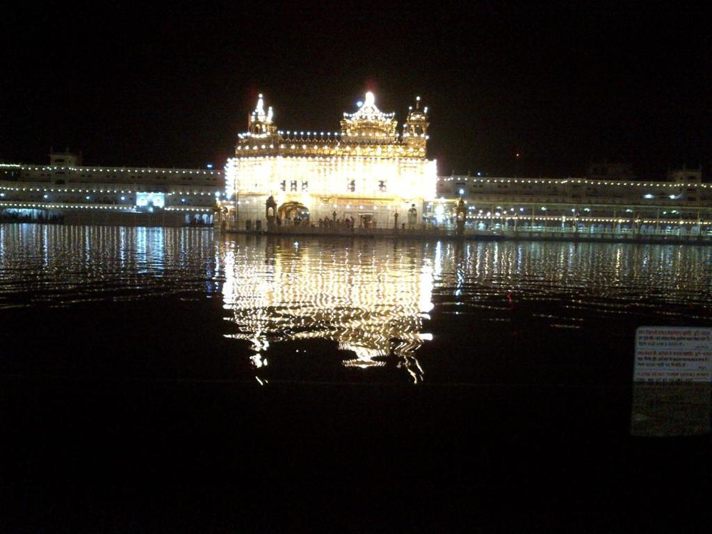 Hotel Darbar View Amritsar Esterno foto